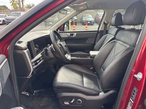 Used 2025 Hyundai Santa Fe SEL image 28