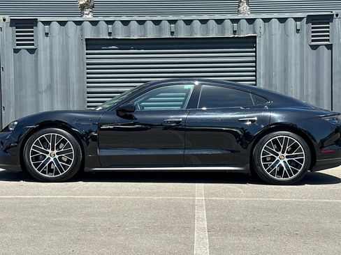 Certified 2021 Porsche Taycan RWD image 2