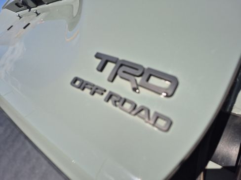 Used 2020 Toyota RAV4 TRD Off-Road w/ TRD Off-Road Weather Package AWD/4WD image 22