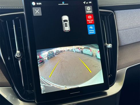 New 2026 Volvo XC90 B6 Core image 20