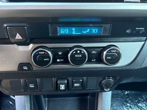 Used 2023 Toyota Tacoma SR5 image 35