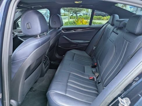 Used 2017 BMW 530i RWD image 14