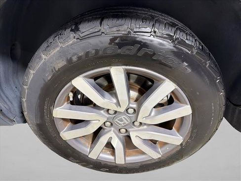 Used 2019 Honda Pilot EX image 19
