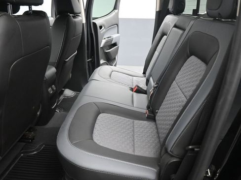 Used 2022 Chevrolet Colorado Z71 image 16