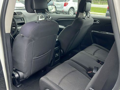 Used 2015 Dodge Journey FWD image 12