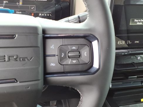 New 2026 GMC Hummer EV SUV image 18