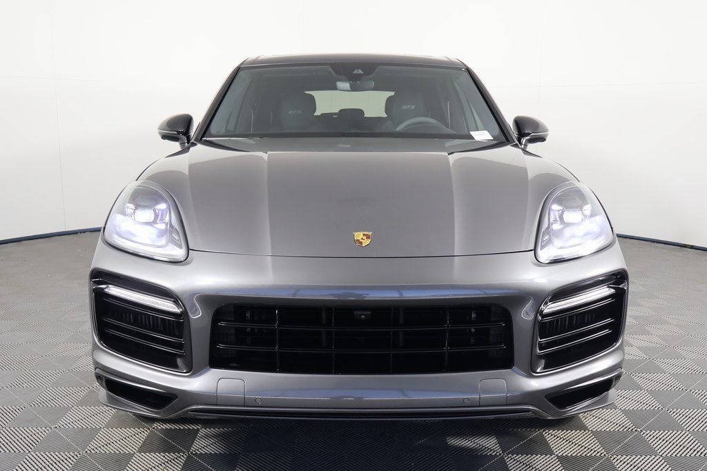 Used 2021 Porsche Cayenne GTS AWD/4WD image 2