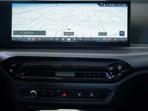 New 2026 BMW 330i Sedan w/ M Sport Package image 14