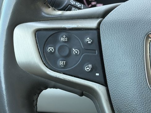 Used 2018 GMC Terrain Denali w/ Comfort Package image 19