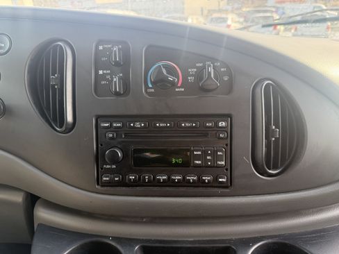 Used 2008 Ford E-350 and Econoline 350 XL image 30