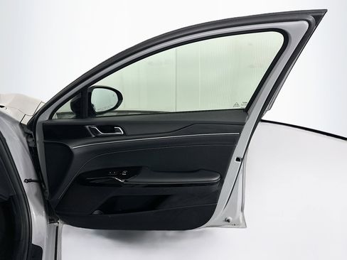 Used 2025 Kia K5 GT-Line image 31