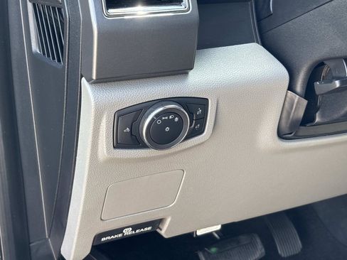 Used 2018 Ford F250 XLT AWD/4WD image 19