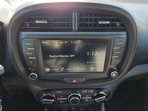 Used 2024 Kia Soul LX w/ Option Group 015 image 24