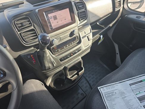 Used 2025 RAM ProMaster 1500 w/ Storage Group image 11