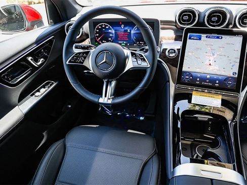 New 2025 Mercedes-Benz GLC 350e 4MATIC image 14