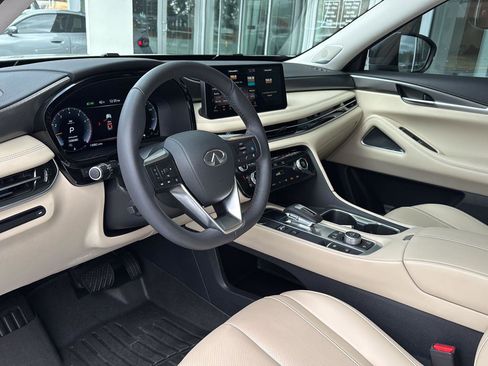 Used 2025 INFINITI QX60 Luxe w/ Cargo Package image 16