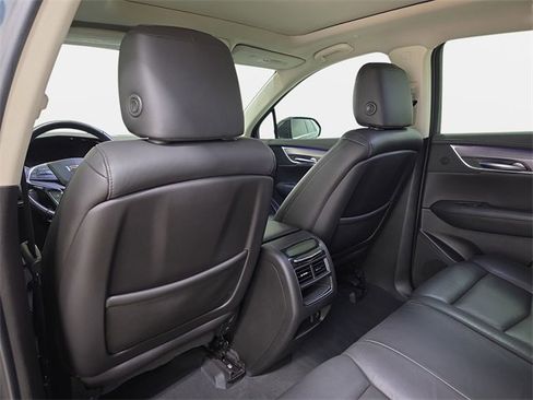 Used 2019 Cadillac XT5 Premium Luxury w/ Driver Assist Package image 12