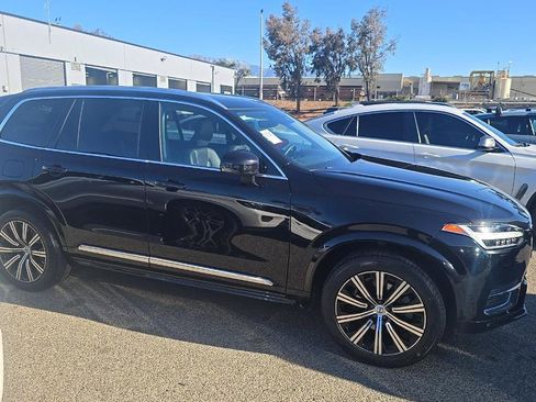 Used 2023 Volvo XC90 B6 Plus w/ Protection Package Premier AWD/4WD image 1