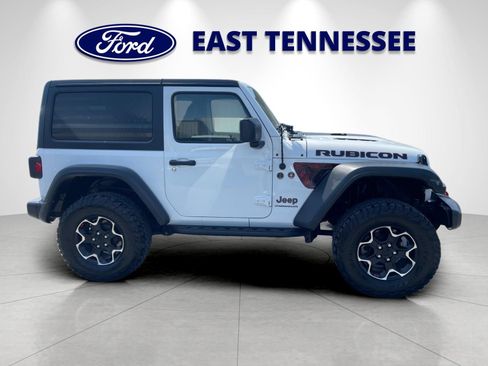 Used 2023 Jeep Wrangler Rubicon w/ Cold Weather Group AWD/4WD image 2