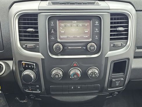 Used 2022 RAM 1500 Classic SLT AWD/4WD image 15
