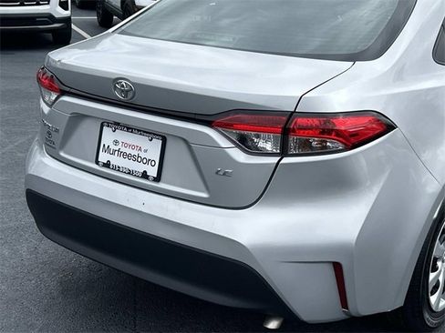 Used 2024 Toyota Corolla LE image 11