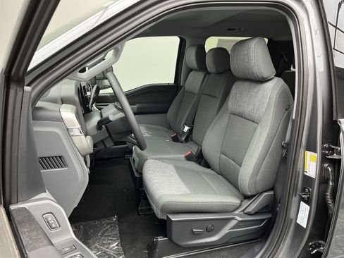 New 2026 Ford F250 XLT w/ XLT Premium Package AWD/4WD image 11