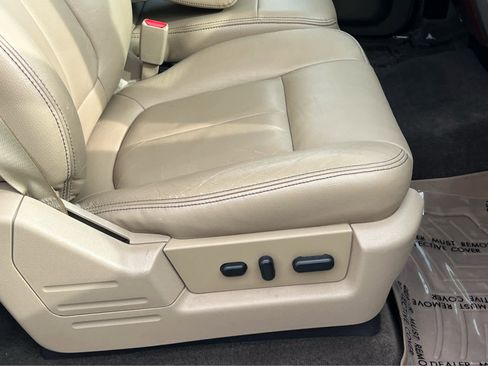 Used 2010 Ford F150 Lariat AWD/4WD image 15