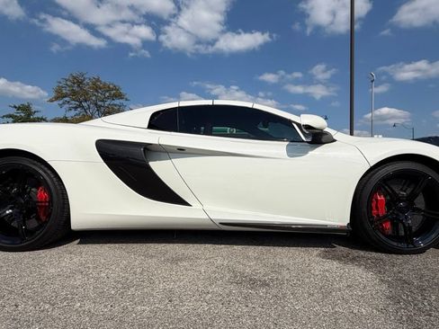 Used 2015 McLaren 650S Spider RWD image 9