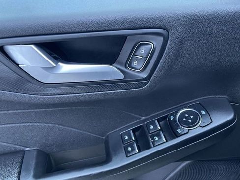 Used 2024 Ford Escape ST-Line image 23