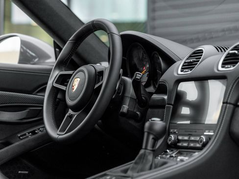 Used 2025 Porsche 718 Boxster Spyder RS image 40