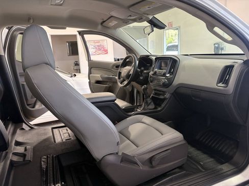 Used 2017 Chevrolet Colorado 2WD Extended Cab image 26