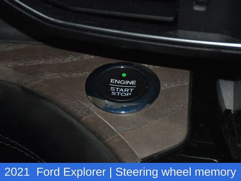 Used 2021 Ford Explorer Platinum w/ Equipment Group 601A AWD/4WD image 14
