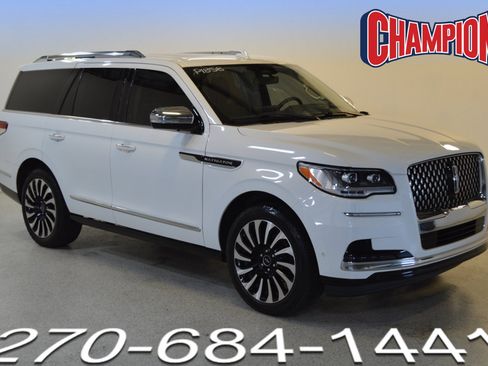 Used 2022 Lincoln Navigator Black Label AWD/4WD image 1