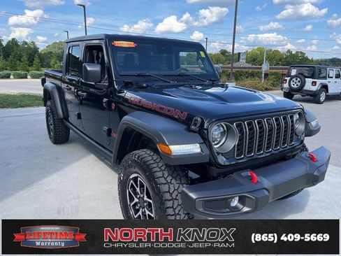New 2025 Jeep Gladiator Rubicon w/ Convenience Group image 28