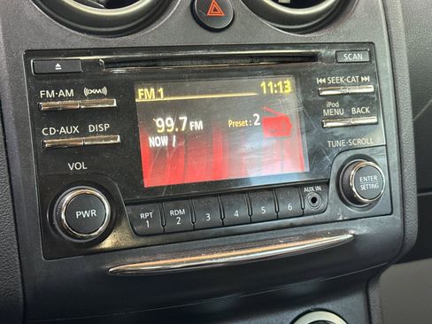 Used 2014 Nissan Rogue S w/ Convenience Package image 17