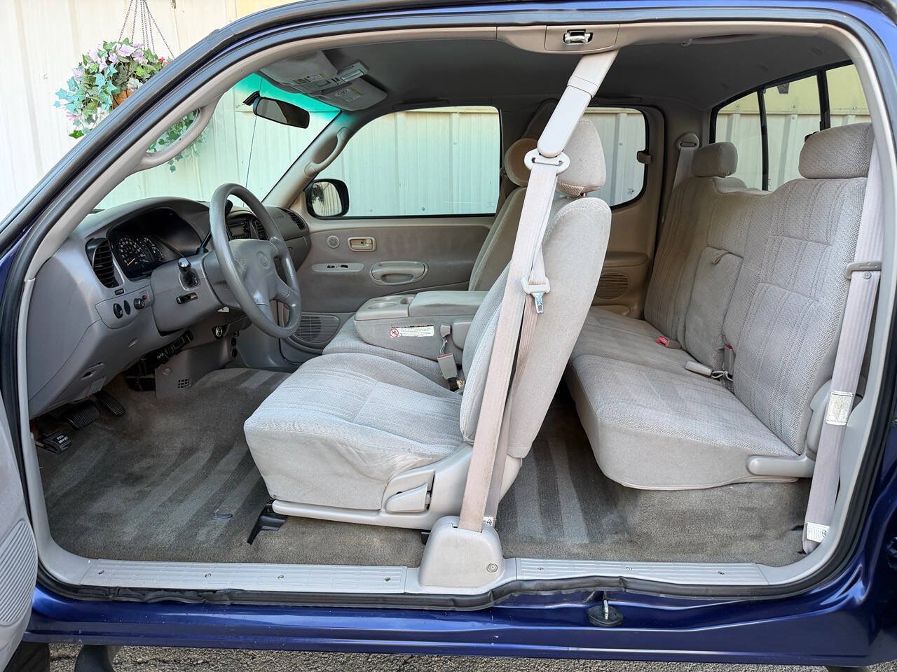 Used 2001 Toyota Tundra SR5 w/ Convenience Pkg RWD image 15