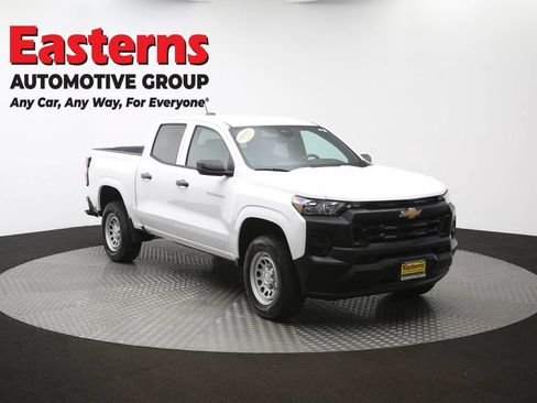 Used 2023 Chevrolet Colorado W/T RWD image 48