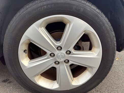 Used 2015 Buick Encore AWD image 12