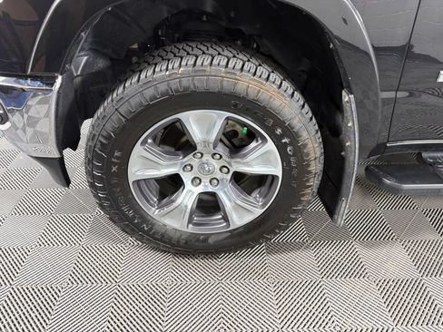 Used 2022 RAM 1500 Laramie AWD/4WD image 10