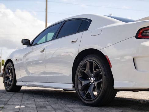 Used 2019 Dodge Charger GT RWD image 10