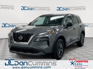 Used 2023 Nissan Rogue S FWD video 1
