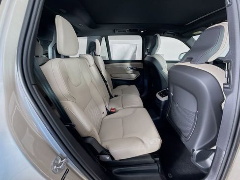 New 2026 Volvo XC90 T8 Plus w/ Protection Package Premier AWD/4WD image 29