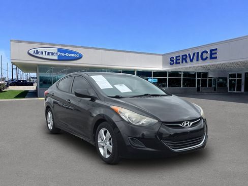 Used 2013 Hyundai Elantra GLS FWD image 2