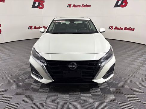 Used 2023 Nissan Altima 2.5 SL image 9