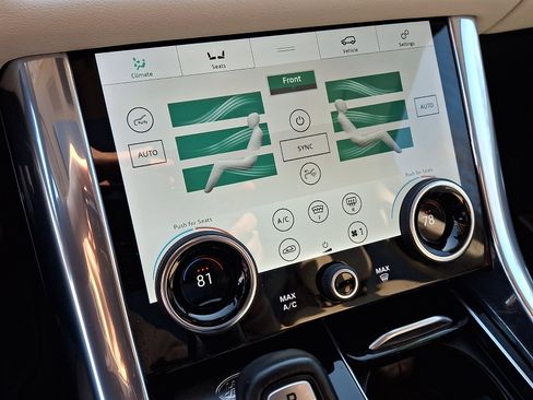 Used 2022 Land Rover Range Rover Sport HSE Silver Edition image 16