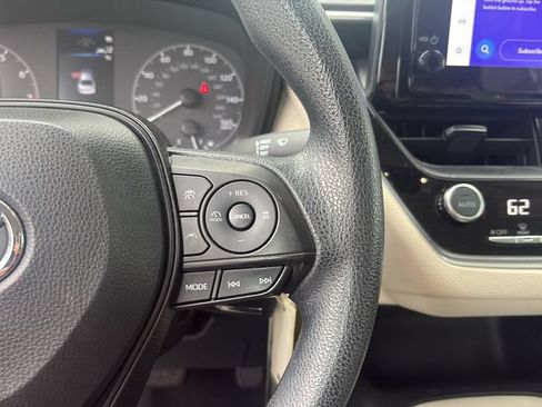 Used 2023 Toyota Corolla LE FWD image 20