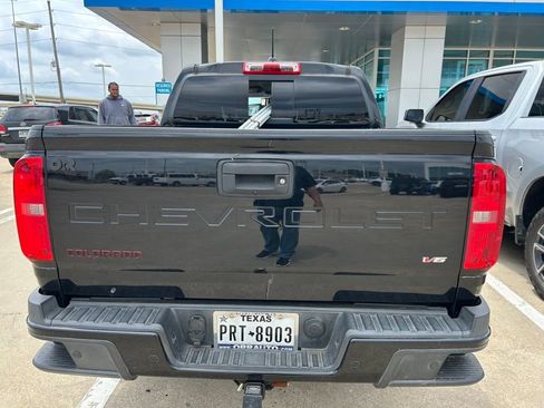 Used 2021 Chevrolet Colorado LT w/ Redline Special Edition RWD image 5