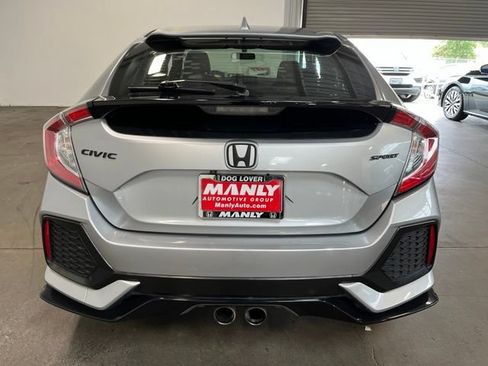 Used 2018 Honda Civic Sport image 4
