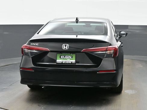 Used 2025 Honda Civic LX image 5