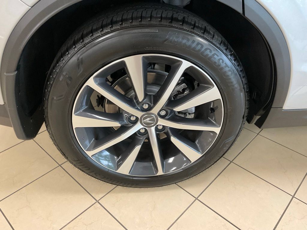Certified 2026 Acura MDX w/ Technology Package AWD/4WD image 8